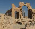 Террористы в сирийской Пальмире взорвали древнюю Триумфальную арку