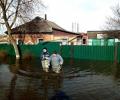 Наводнение в Ахтырке: спасатели, передвигаясь на лодках, эвакуировали более 40 человек