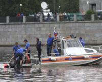 С затонувшего в Неве прогулочного катера, столкнувшегося с сухогрузом, госпитализировано 10 человек