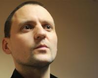 Сергея Удальцова избили лимоновцы на похоронах Александра Долматова