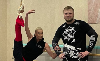 Анастасия Волочкова пожаловалась на нападки экс-возлюбленной своего нового ухажера