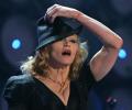 Каббалисты дали Мадонне сутки на улаживание дел по разводу