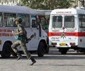 Индийские власти объявили новые данные о числе погибших в Мумбаи
