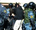 На Невском проспекте вновь задержаны демократические активисты.