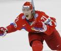 Илья Ковальчук выводит сборную России в четвертьфинал Чемпионата мира по хоккею.