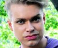 Главный фрик страны Гоген Солнцев вставит имплантанты в свою попу