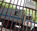 ЧП в Саратове: толпа кавказцев пыталась отбить у ОМОНа арестованных земляков