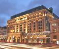 Самоубийство в центре Москвы: молодая девушка совершила суицид у отеля Ritz-Carlton