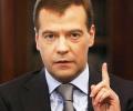 Дмитрий Медведев через видеоблог предупредил нарушителей ПДД о штрафах в 500 тысяч рублей