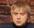 За Сергеем Светлаковым бегает богатая невеста