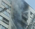 120 человек были эвакуированы из горящего общежития на севере Москвы