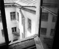 В Санкт-Петербурге школьник, доведенный до самоубийства, шагнул из окна 9-ого этажа