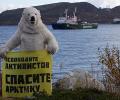 29 из 30 задержанных активистов Greenpeace отпущены под залог