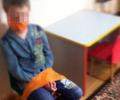 В саратовском коррекционном центре ребенка привязали к стулу и залепили рот скотчем
