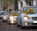 Участники свадебного кортежа в Москве устроили стрельбу на улице