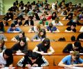 Количество бюджетных мест в вузах сокращать не будут