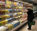 Опрос: треть граждан покупают дешевые продукты, чтобы сэкономить на питании