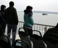 Керченскую переправу остановили по причине сильного ветра