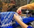 В Москве уволили почтальона за испорченную посылку
