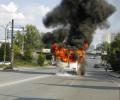 Маршрутка в Екатеринбурге загорелась во время движения