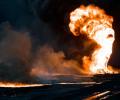 На нефтеперерабатывающем заводе, Иран, третий день горит нефтехранилище