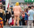 «Голого Трампа» продали с молотка за 21 тысячу долларов