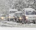 В аэропортах Москвы приблизительно 20 рейсов задержаны и 40 отменены