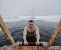Почти 2 миллиона россиян искупались в Крещенской воде