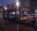 В Санкт-Петербурге не смогли потушить троллейбус