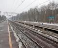 В Москве под колесами поезда погибло два человека