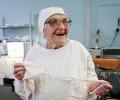 Самый старый хирург мира живет в Рязани и в свои 89 проводит по четыре операции в сутки!