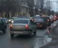 В Калуге перекрыта улица Московская: прорвалась канализация
