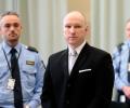 В Норвегии убийца 77 человек пожаловался, что его слишком изолировали в тюрьме