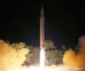 Северная Корея продолжает стрелять: в море выпущены три ракеты