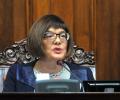 Сербские оппозиционеры довели спикера парламента до слез