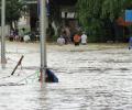 Масштабные паводки во Вьетнаме унесли жизни 43 человек