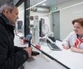 Врачам старше 65 лет сохранят льготный проезд в Москве