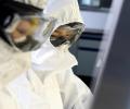 Вирусолог о причинах разных форм протекания COVID-19