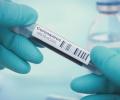 Вакцина Pfizer-BioNtech прибывает в Ирландию