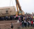 Одиннадцать человек погибли после крушения поезда в Египте