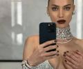 Откровенное фото от Ирины Шейк перед фееричным выходом на красную дорожку Met Gala 2024