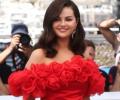 Селена Гомес блистает в красном на Каннском кинофестивале
