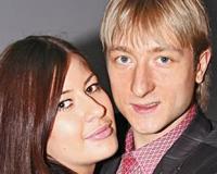 Евгений Плющенко хочет отсудить у бывшей жены хотя бы автомобиль
