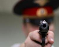 В Екатеринбурге милиционер застрелил соседа из табельного оружия