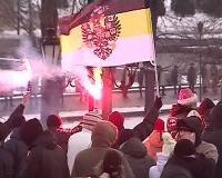 В Москве сторонники ЛДПР атаковали «Молодую гвардию» презервативами