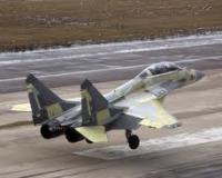 МиГ-29 прервал полет на МАКС-2011 из технических проблем