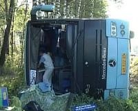 В Ростовской области опрокинулся автобус с рабочими