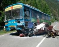 В Бурятии в аварии с участием автобуса погибли 5 человек