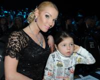 Анастасия Волочкова вновь публично раздела свою малолетнюю дочь