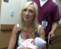 Муж Орбакайте лично перерезал пуповину их новорожденной дочери